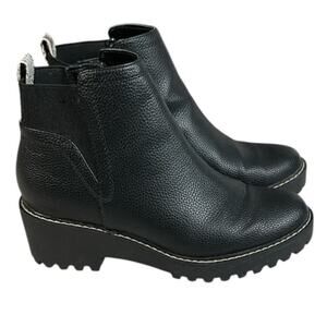 Universal Threads Black Boots Size 7 Rubber Sole Thick Combat Boot Bottom